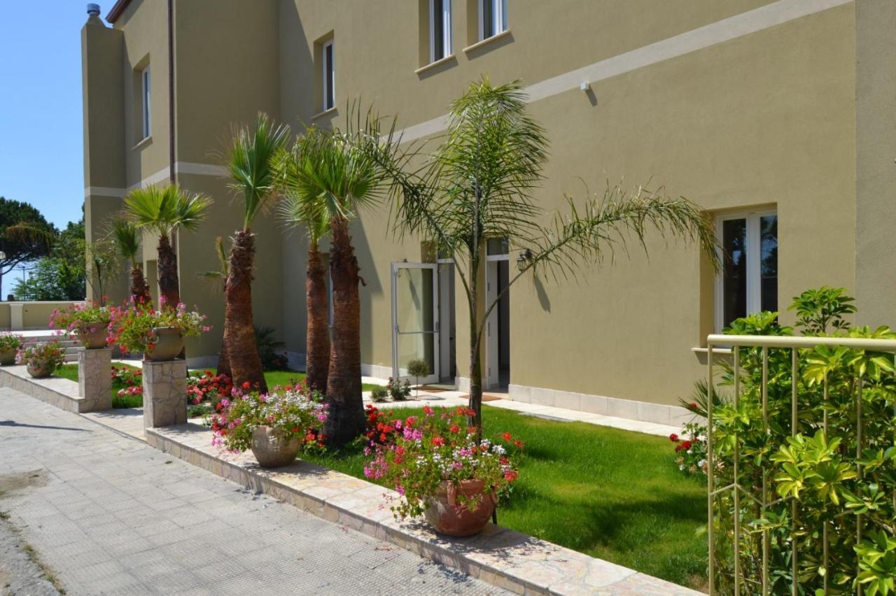 Stellaris Bed & Breakfast Siderno Exterior photo